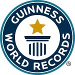 En 2010, consiguió su primer Guinness World Record™ en la disciplina de resistencia cortando jamón, con 24 horas, 54 minutos y 6 segundos.  *EL día 15 de Noviembre de 2012, Fran Alonso consiguió su segundo desafío, batir el Guinness World Record™ “La loncha de jamón ibérico más larga del mundo”